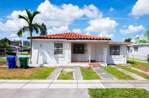 250 NW 34th Ave, Miami, FL 33125