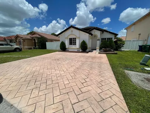7745 NW 194th St, Hialeah, FL 33015