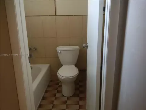 Other - 380 E 35th St #2107, Hialeah, FL 33013 photo 6 of 7