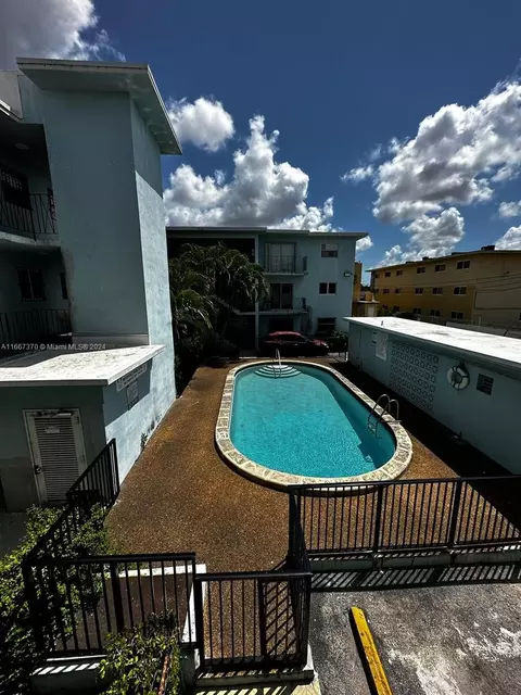 Exterior - 380 E 35th St #2107, Hialeah, FL 33013 photo 2 of 3
