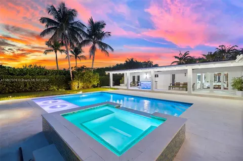 10005 SW 79th Ave, Miami, FL 33156
