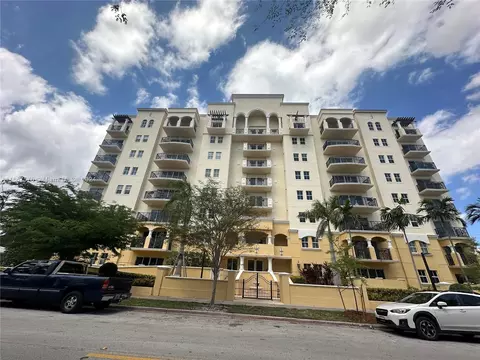 101 Sidonia Ave #205, Coral Gables, FL 33134