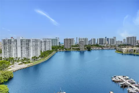2750 NE 183rd St #1910, Aventura, FL 33160