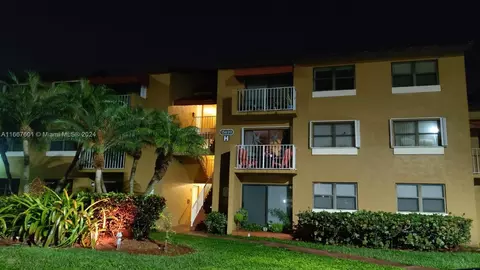 15620 SW 80th St #H-107, Miami, FL 33193