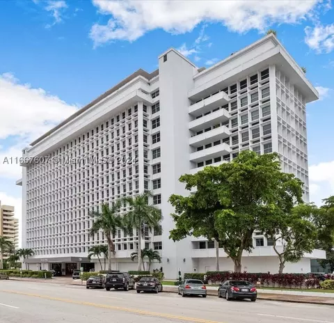 700 Biltmore Way #707, Coral Gables, FL 33134