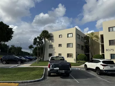 8075 SW 107th Ave #107, Miami, FL 33173