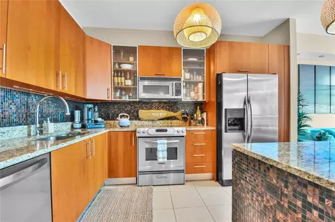 1945 S Ocean Dr #2311, Hallandale Beach, FL 33009