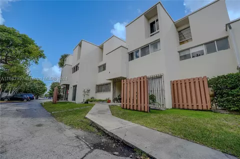 1912 SW 17th Ave #17, Miami, FL 33145