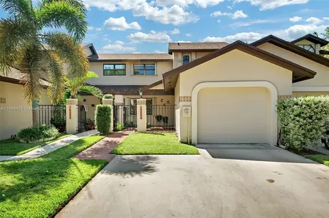 10080 SW 137 Ct #10080, Miami, FL 33186