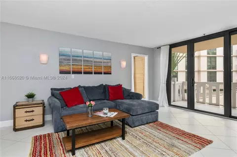 1111 Crandon Blvd #A205, Key Biscayne, FL 33149