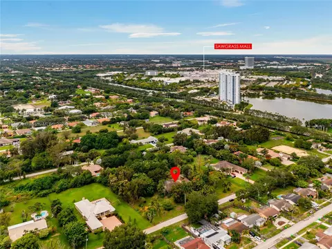 12180 NW 28th Ct, Plantation, FL 33323