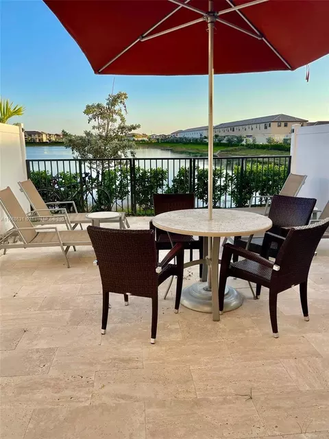 3470 W 114th Ter, Hialeah, FL 33018
