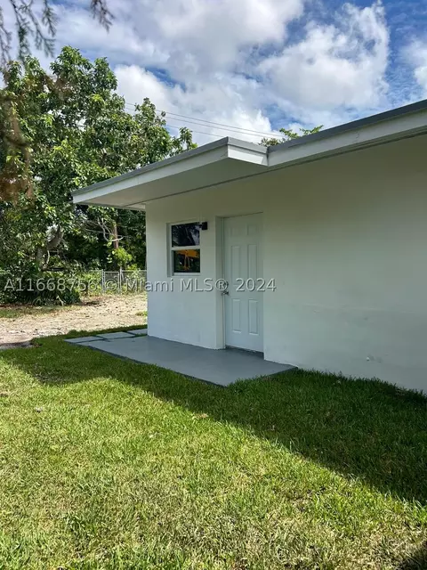 14345 SW 272nd St, Homestead, FL 33032