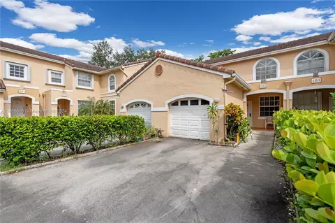 14807 Balgowan Rd #102-12, Miami Lakes, FL 33016
