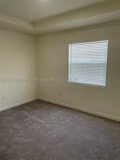 3415 W 112th Ter, Hialeah, FL 33018 photo 20