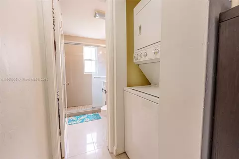 259 E 4th Ave #1, Hialeah, FL 33010 photo 12