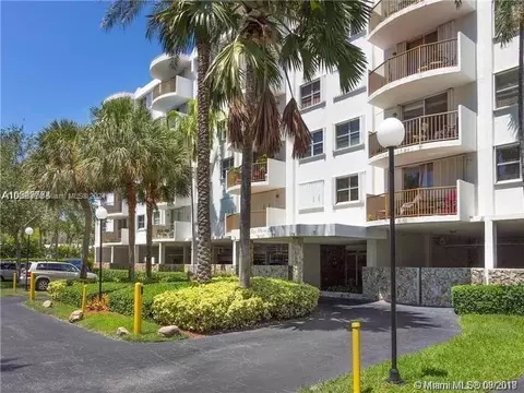 210 Seaview Dr #603, Key Biscayne, FL 33149