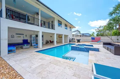 1510 Galleon Ave, Marco Island, FL 34145