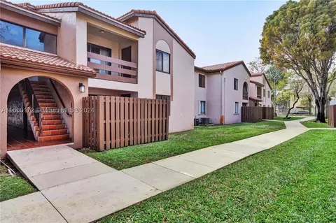 8999 SW 123rd Ct #206, Miami, FL 33186