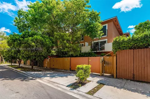1611 SW 2nd Ct #A111, Miami, FL 33129