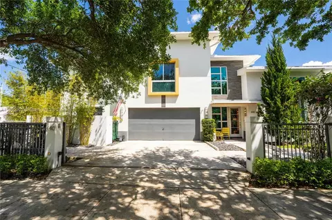 440 NE 17th Ave, Fort Lauderdale, FL 33301