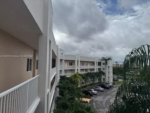 10133 NW 24th Pl #210, Sunrise, FL 33322