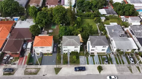 View/Area - 341 E 14th St, Hialeah, FL 33010 photo 8 of 18