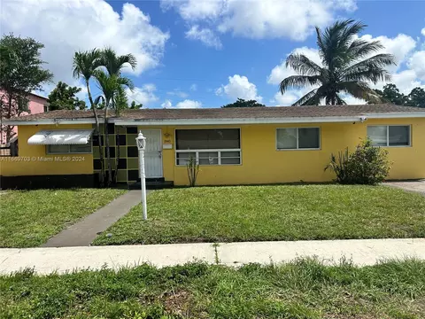 1940 NW 189th Ter, Miami Gardens, FL 33056
