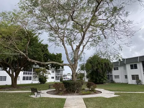 6503 Winfield Blvd #120-D, Margate, FL 33063