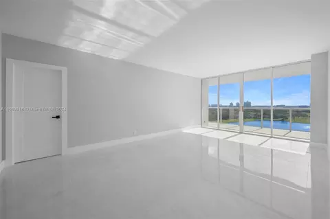20281 E Country Club Dr #1511, Aventura, FL 33180