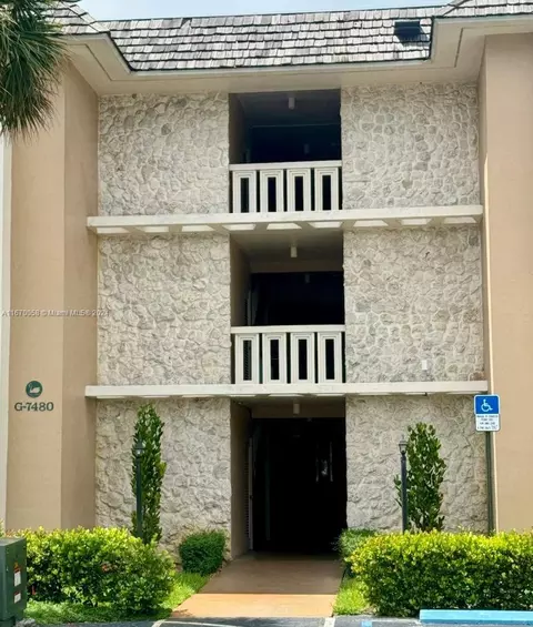 7480 Miami Lakes Dr #G204, Miami Lakes, FL 33014