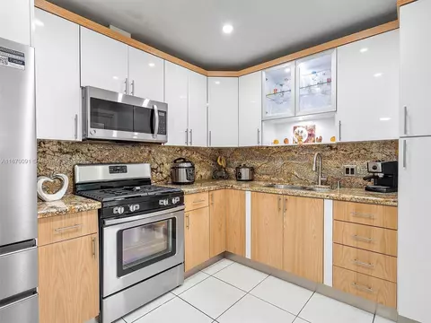 100 W 64th Ter, Hialeah, FL 33012 photo 19