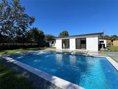7701 SW 99th Ave, Miami, FL 33173