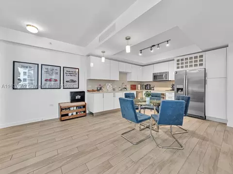 999 SW 1st Ave #1801, Miami, FL 33130