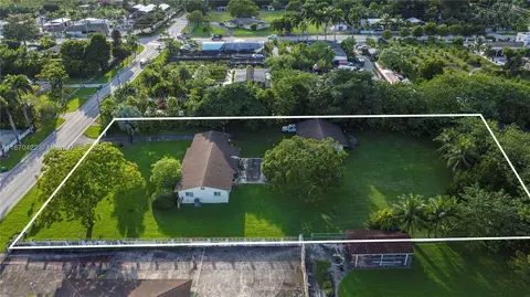 12095 SW 47th St, Miami, FL 33175