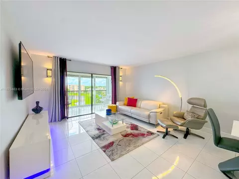 14425 Strathmore Ln #805, Delray Beach, FL 33446