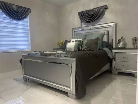 613 E 33rd St, Hialeah, FL 33013 photo 14