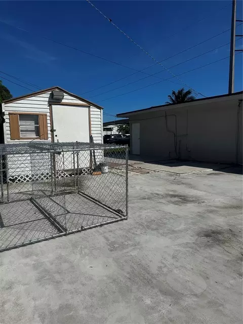 613 E 33rd St, Hialeah, FL 33013 photo 34