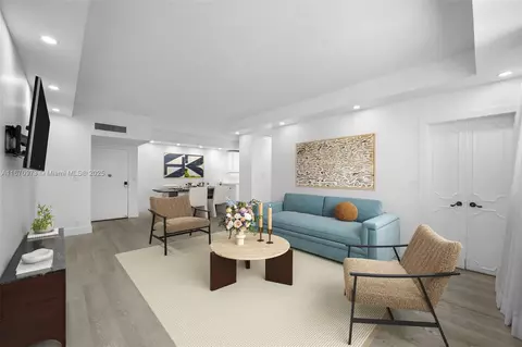 1121 Crandon Blvd #E105, Key Biscayne, FL 33149