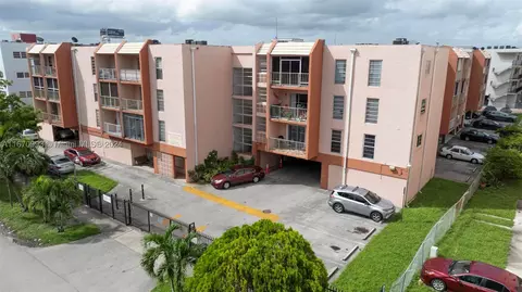 6130 W 19th Ave #101, Hialeah, FL 33012