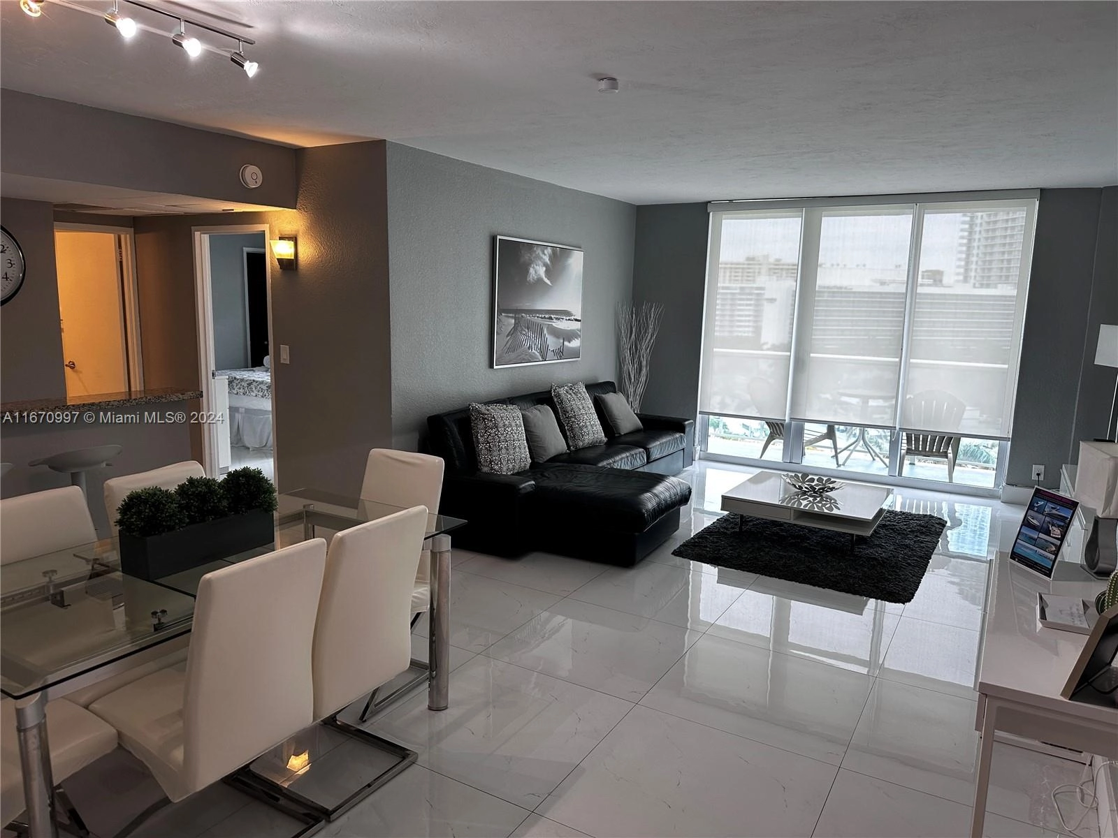 3801 S Ocean Dr Unit 9V