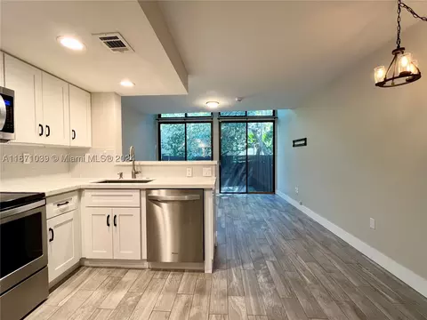 2909 Bird Ave #2909, Miami, FL 33133