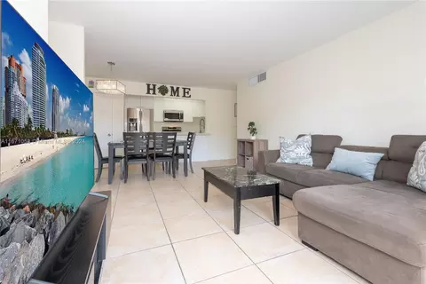 4470 NW 79th Ave #1A, Doral, FL 33166