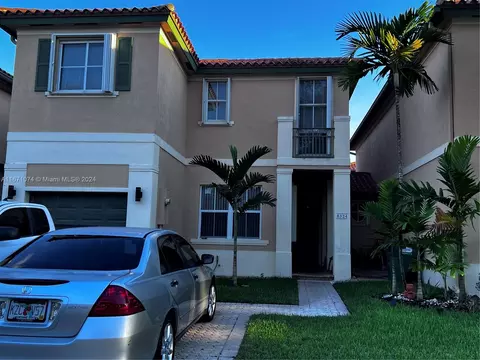 8324 NW 143rd Ter #8324, Miami Lakes, FL 33016
