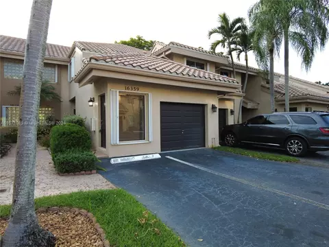 16359 Malibu Dr #60, Weston, FL 33326