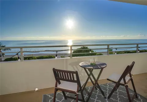 5555 Collins Ave #6J, Miami Beach, FL 33140
