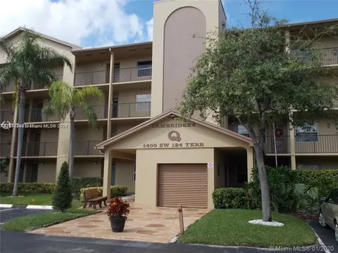 1400 SW 124th Ter #307Q, Pembroke Pines, FL 33027