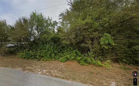 1936 N Venice Ave, Lehigh Acres, FL 33971