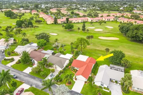 View/Area - 5169 SE Miles Grant Ter, Stuart, FL 34997 photo 3 of 9