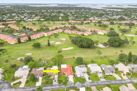 View/Area - 5169 SE Miles Grant Ter, Stuart, FL 34997 photo 7 of 9